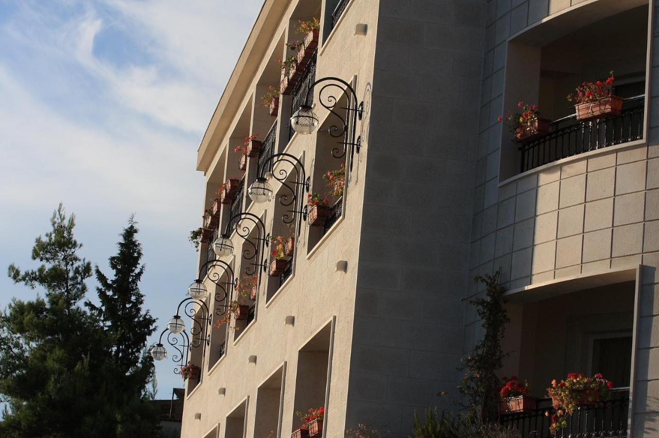 Aparthotel Natalia พอดโกรา ภายนอก รูปภาพ